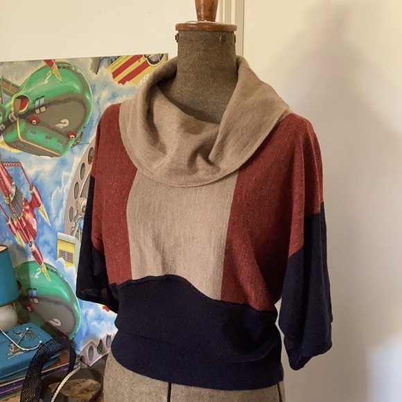 ♦️HOST PICK♦️Vintage 70’s style wool mix Top - Picture 5 of 8